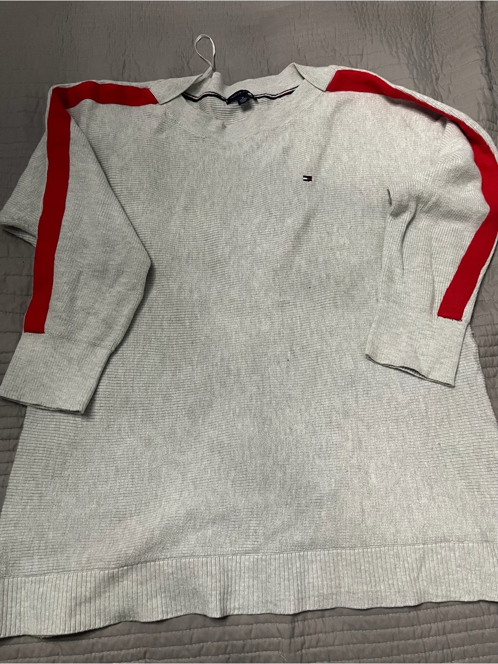 Tommy Hilfiger Light Gray Crewneck Sweater with Red Shoulder Stripes